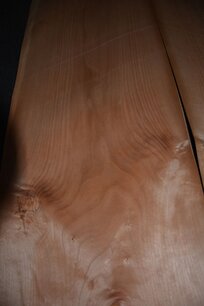 Cherry Veneer 75 x 31 cm | 0.6mm | 0,23m² Cherry Veneer 75 x 31 cm | 0.6mm | 0,23m²