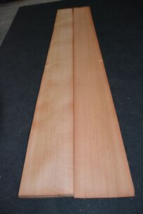 Oregon Pine Veneer 215 x 19-24 cm | 0.6 mm | 0,48m² Oregon Pine Veneer 215 x 19-24 cm | 0.6 mm | 0,48m²