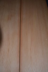 Oregon Pine Veneer 210 x 27 cm | 0.6 mm | 0,57m² Oregon Pine Veneer 210 x 27 cm | 0.6 mm | 0,57m²