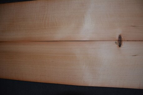 Oregon Pine Veneer 215 x 29 cm | 0.6 mm | 0,62m² Oregon Pine Veneer 215 x 29 cm | 0.6 mm | 0,62m²