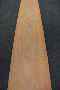 Brownheart Veneer 325 x 19-22 cm | 0.6mm | 0,666m² Brownheart Veneer 325 x 19-22 cm | 0.6mm | 0,666m²