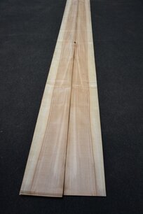 Olive Ash Veneer 270 x 16 cm | 0.6mm | 0,432m² Olive Ash Veneer 270 x 16 cm | 0.6mm | 0,432m²