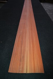 Rosewood Veneer 307 x 11-14 cm | 0.6 mm |0,382 m2 | kwartiers Rosewood Veneer 307 x 11-14 cm | 0.6 mm |0,382 m2 | kwartiers