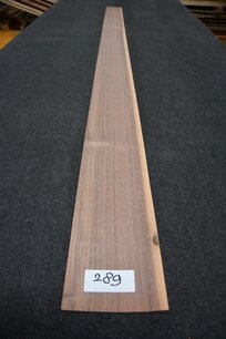 American Walnut Veneer 210 x 14-11 cm | 0.6mm |0,263m² American Walnut Veneer 210 x 14-11 cm | 0.6mm |0,263m²