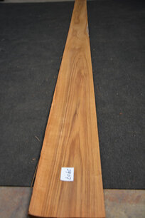 Teak Veneer 410 x 20 cm | 0.6 mm | 0,820m² Teak Veneer 410 x 20 cm | 0.6 mm | 0,820m²