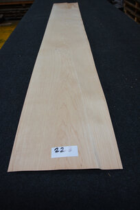 Maple Veneer 245 x 15-17cm | 0.6mm | 0,392m² Maple Veneer 245 x 15-17cm | 0.6mm | 0,392m²