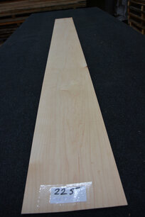 Maple Veneer 215 x 20-21cm | 0.6mm | 0,462m² Maple Veneer 215 x 20-21cm | 0.6mm | 0,462m²